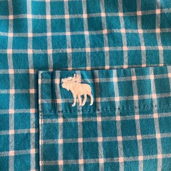 Abercrombie, Blue, Plaid, Button Up Shirt, Boys,Size 13/14, Excellent Condition. - Picture 5 of 8